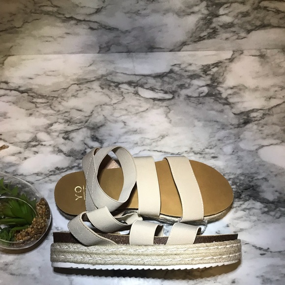 ❤️ Final Sale! One left! Espadrille Tick Heel - Picture 2 of 5